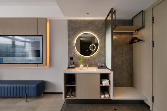 欢漫酒店(贵州师范学院地铁站店)图片