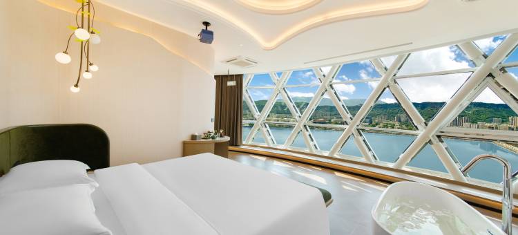 雅安雅鱼塔悦尔酒店图片