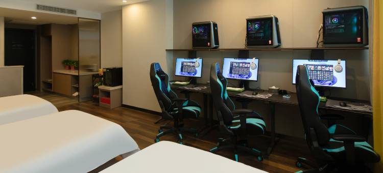 雷神电竞酒店(徐州邳州中钰广场店)图片