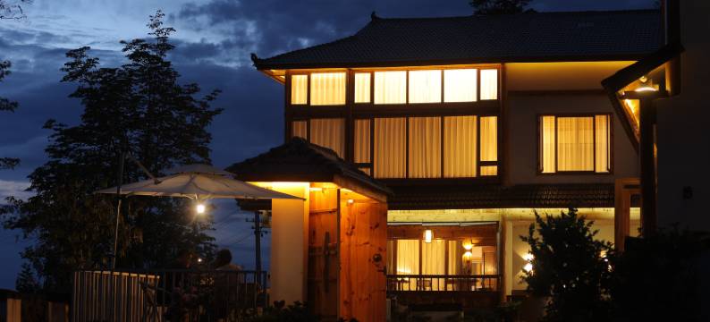 广元·山屿山舍·270°环山.Slowly原木风私享美宿图片