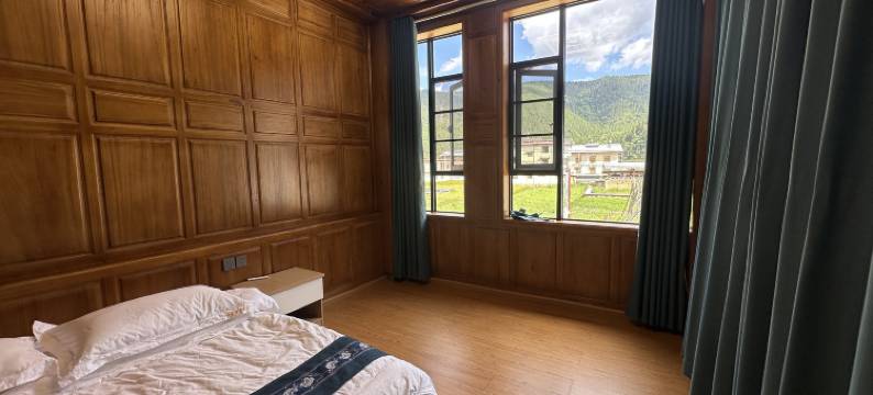 噶吉康桑民宿图片