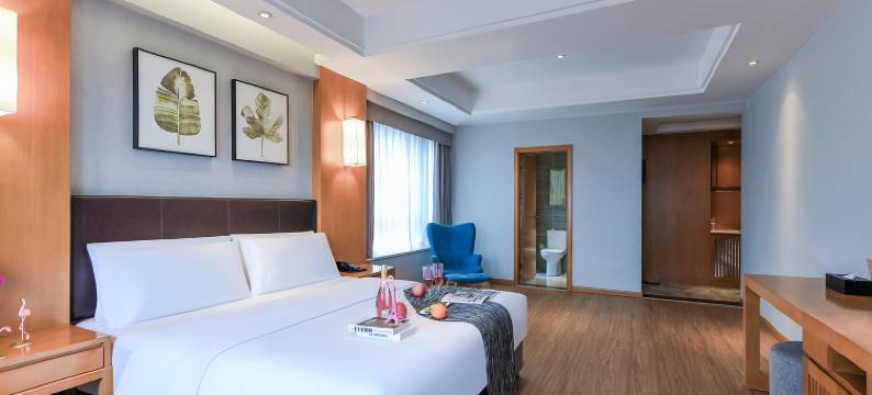 艾泊云端江景酒店图片