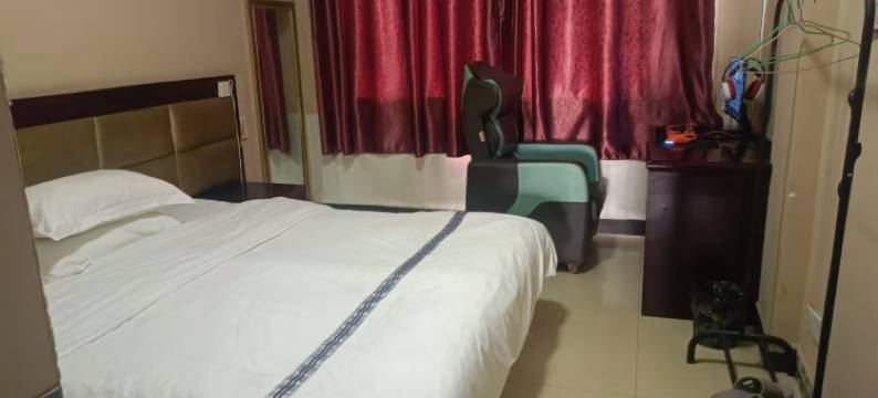 南昌金色楼宾馆(香港街店)图片