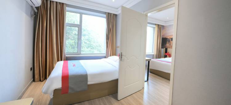 骏怡连锁酒店(阜新市中心医院解放广场店)图片