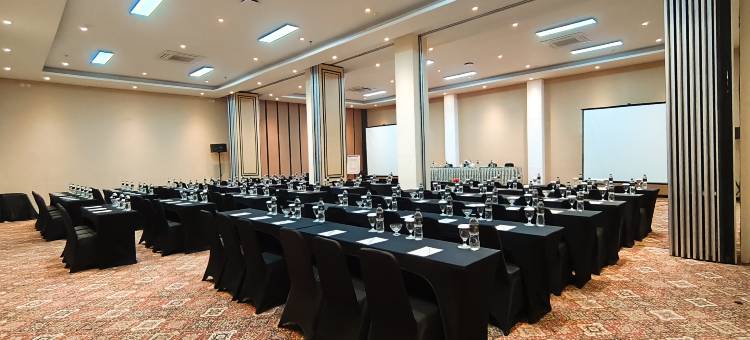 卡拉瓦茨优思明酒店(Yasmin Hotel Karawaci)图片