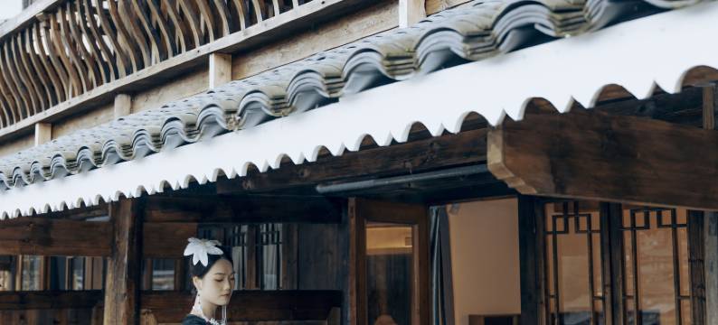 行者上居全景美宿(西江千户苗寨观景台店)图片