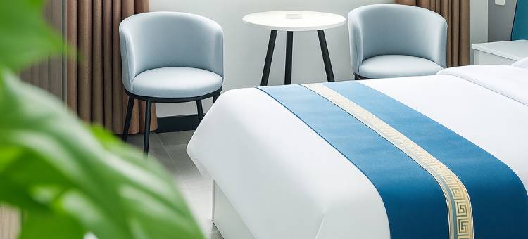 东山小筑酒店(龙凤山龙湖水系公园店)图片