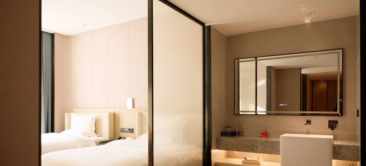 盂县紫轩国际酒店(金龙西街凯通购物广场店)图片