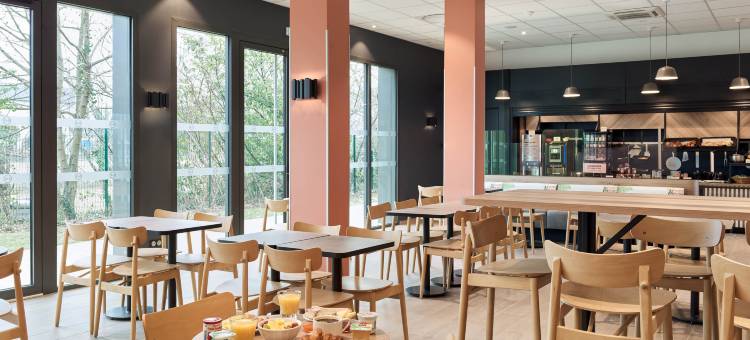 塞尔吉圣克里斯托弗车站B&B住宿加早餐酒店(B&B HOTEL Cergy Saint-Christophe Gare)图片