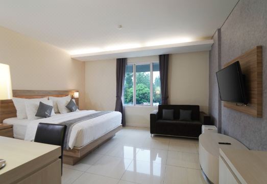 Patra Bandung Hotel Overview