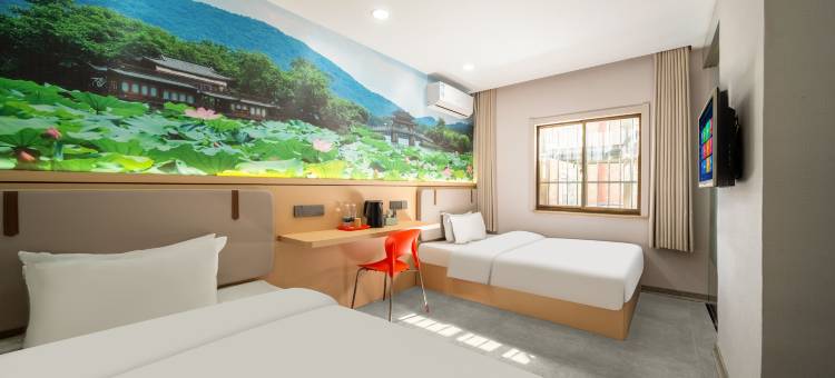 九十九酒店(杭州乔司地铁站店)图片