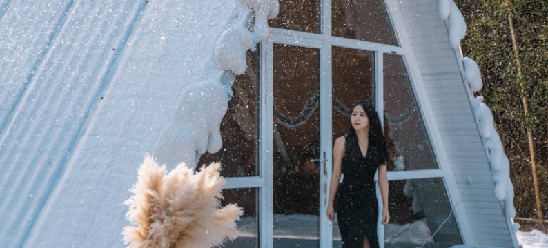 安吉牧云山谷·青鸟coffee|山野私汤·锦鲤游船度假美宿图片