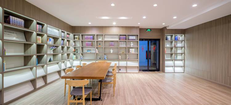 汉庭酒店(秦皇岛金梦海湾东北大学店)图片