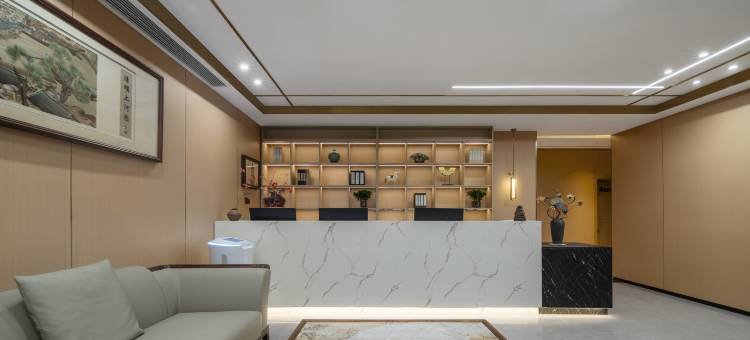 中禾酒店(开封万岁山大宋武侠城店)图片