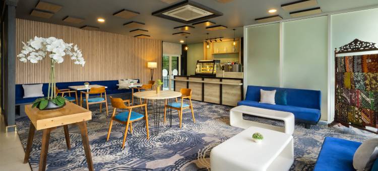 伦邦阿斯顿旅馆(Aston Inn Rembang)图片