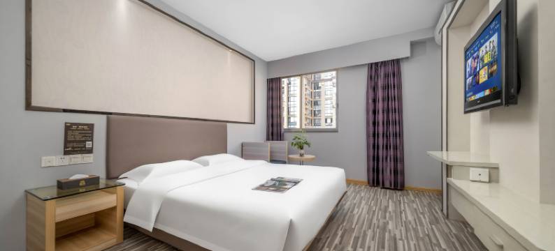 皇悦雅轩酒店(梧州市政广场店)图片