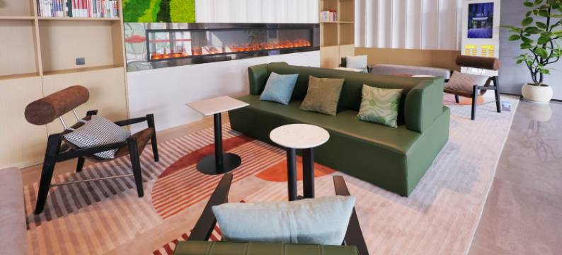 成都熊猫基地动物园憬黎酒店图片