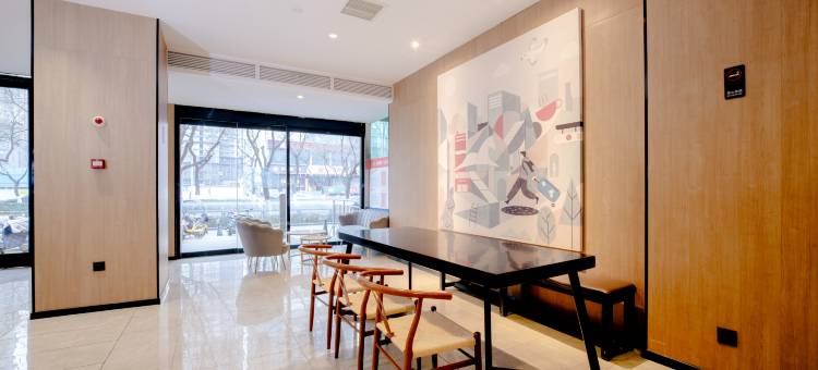 汉庭优佳酒店(西安西稍门机场大巴店)图片