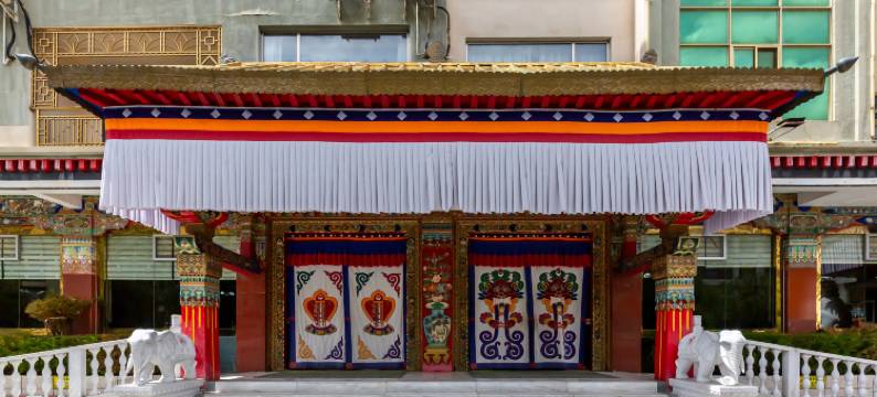 日喀则格萨尔大酒店图片