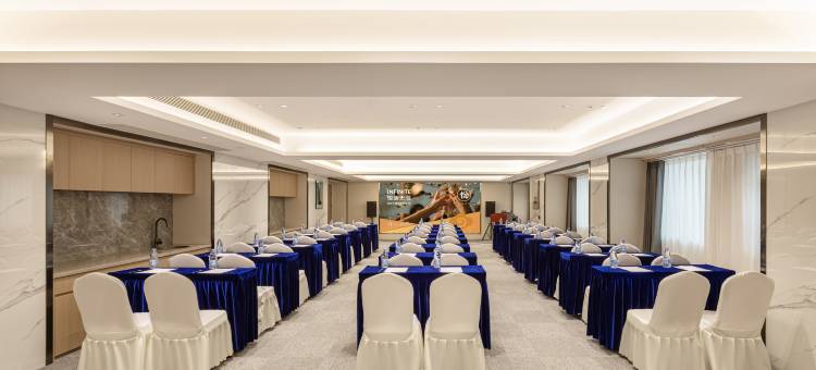 丽橙・悦酒店(武汉光谷科技会展中心大悦城店)图片