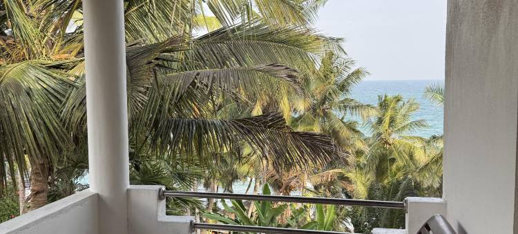 洛基角海滩前泳池度假村(Rocky Point Beach Front Pool Resort)图片