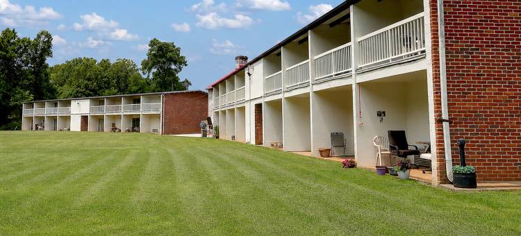 斯汤顿VA家乡旅馆，靠近11号公路(Hometown Inn Staunton VA near Hwy 11)图片