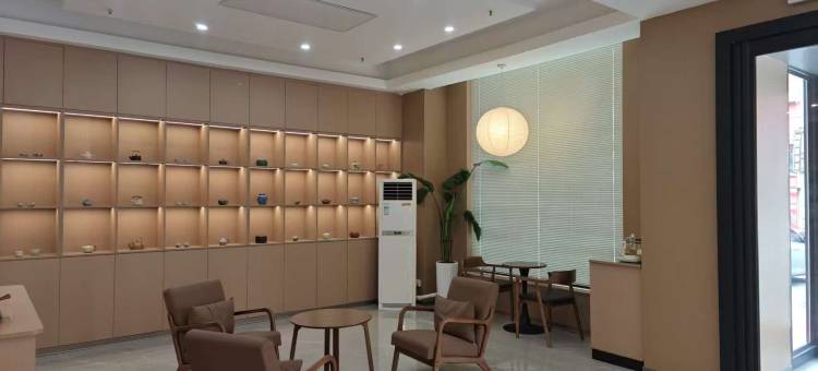 如家旗下UP华驿精选酒店(抚顺市望花区石化大学店)图片
