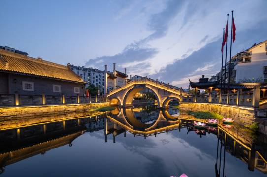 花筑·蘭语简舍轻奢美宿(绍兴鲁迅故里仓桥直街店)图片