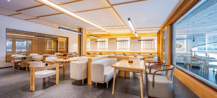 建国璞隐大同古城御河生态园酒店图片