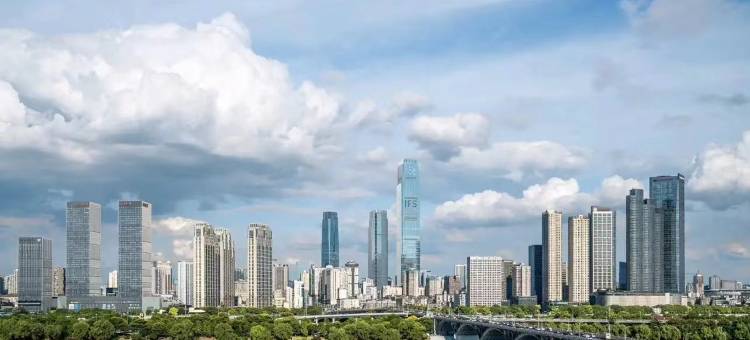 易佰酒店(长沙五一广场地铁站店)图片