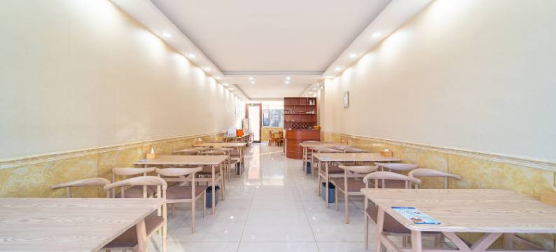 可临宁连锁酒店(日照岚山汽车站店)图片