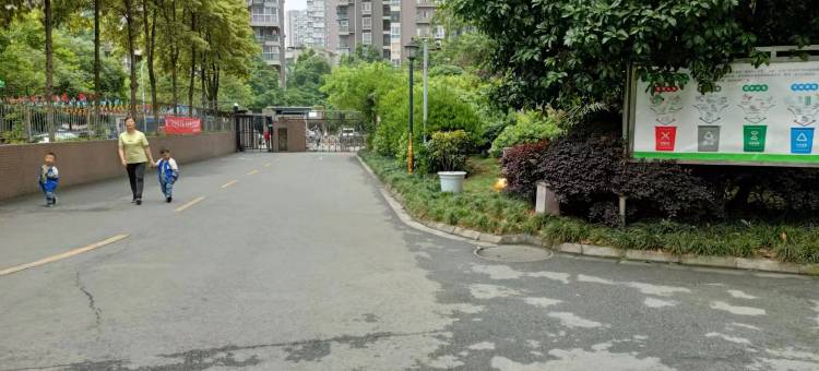成都清风民宿(尚锦路地铁站店)图片
