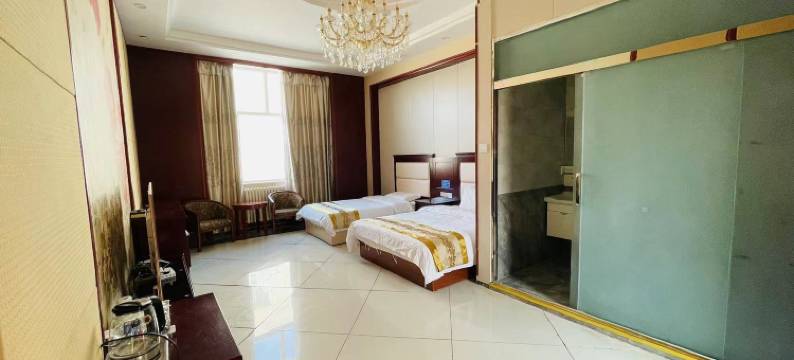 大柴旦乌素特酒店图片