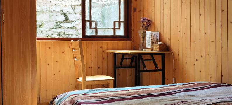 连云港霞友民宿(连云港老街连云站店)图片