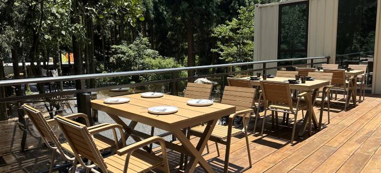 杉屿树森林营地(山王坪店)图片