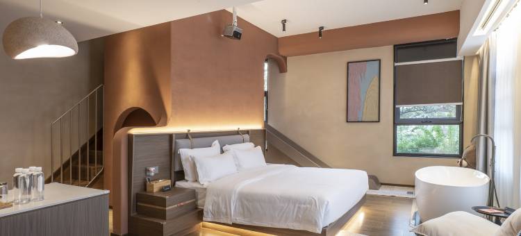 漫萱·湖光森屿OxyArtVilla度假美宿(青岩古镇店)图片