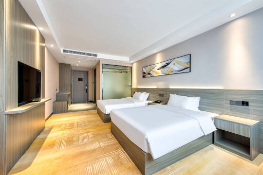 亚丁酒店(无锡振新路店)