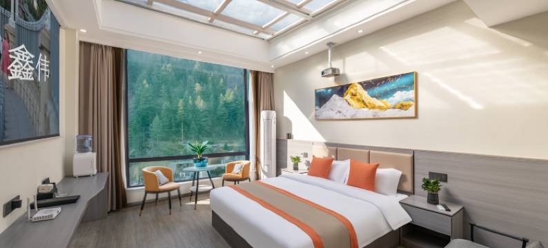 鑫伟民宿酒店(四姑娘山双桥沟景区店)图片