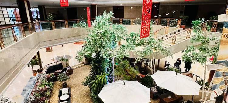 长春花园酒店图片