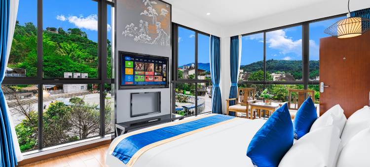 墨江北回归线酒店图片