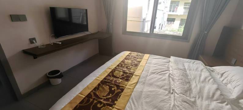 福禄安客栈(柞水石翁子村店)图片