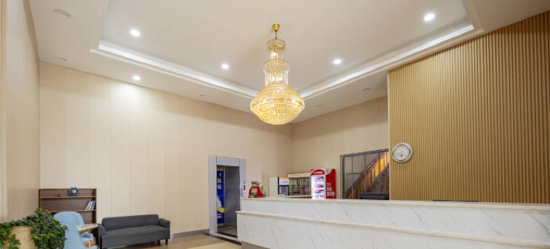 77连锁酒店(武汉徐东湖北大学店)图片