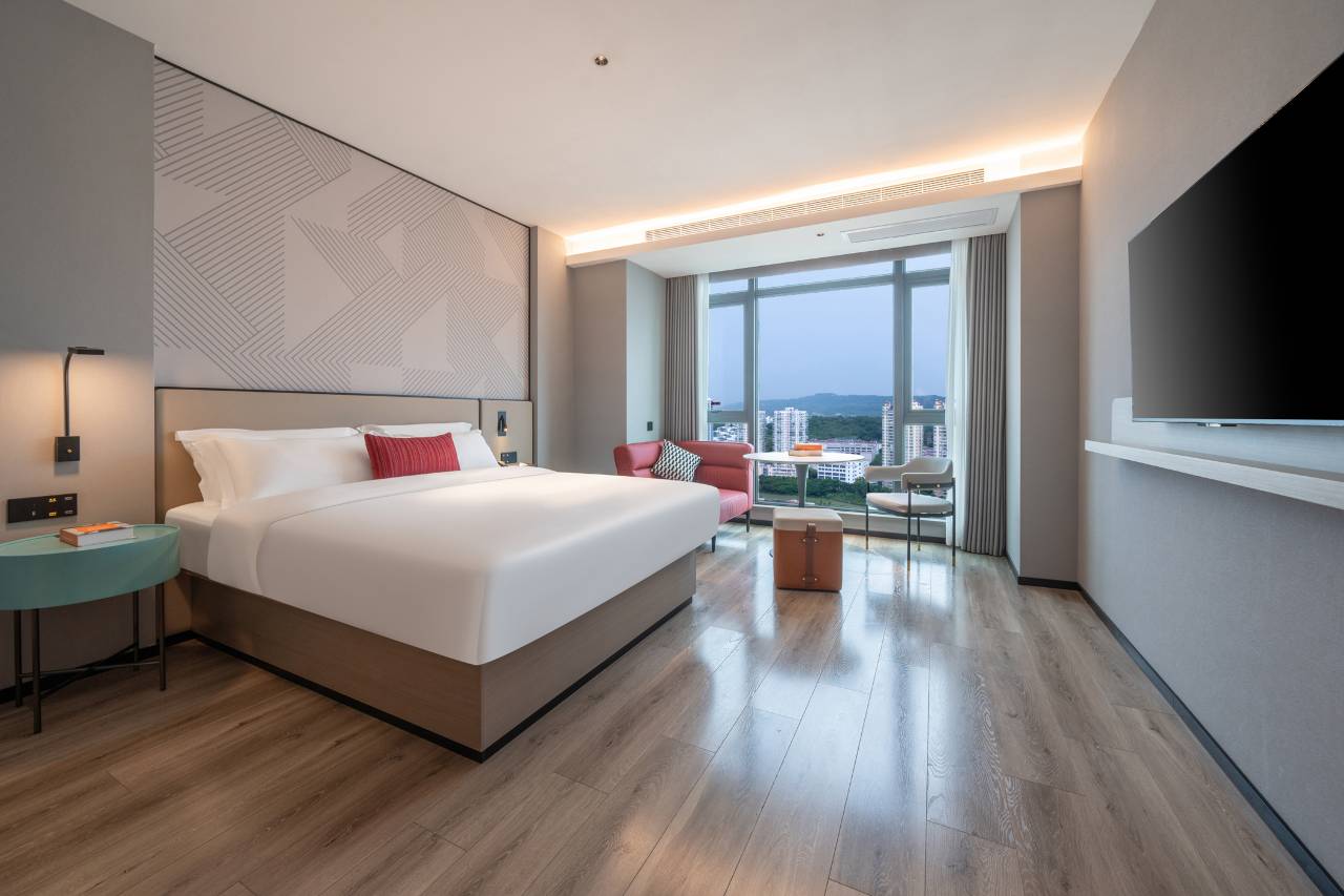 柏曼酒店(南宁金湖广场埌西地铁站店)图片