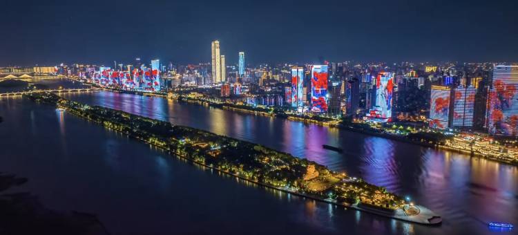 悦云舍民宿(五一大道长沙火车站店)图片