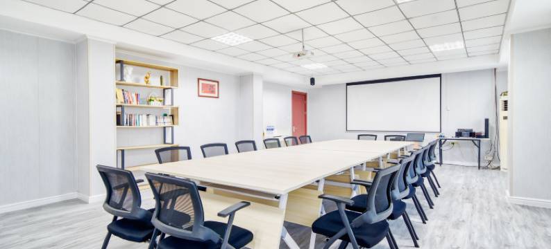 云峥酒店公寓(绍兴东站上百万和城店)图片