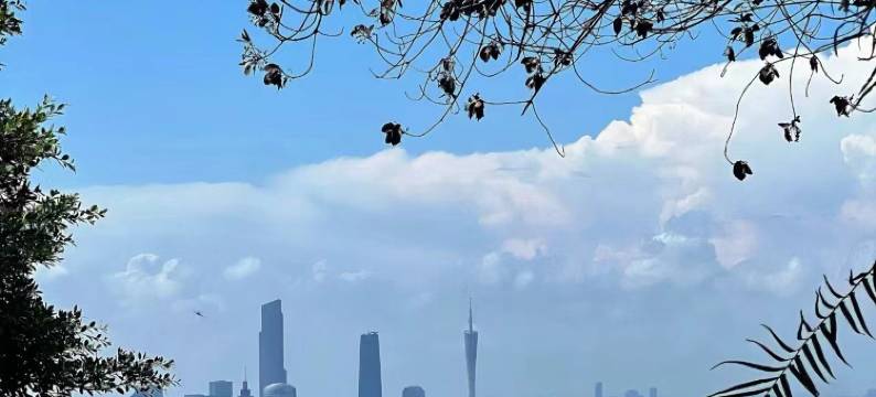 广州东站天平架地铁站宜致美居图片