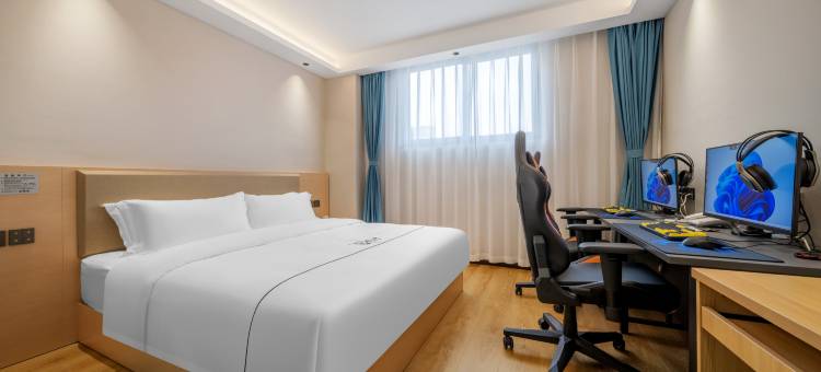 美娱·星峰电竞酒店(成都武侯大道地铁站店)图片