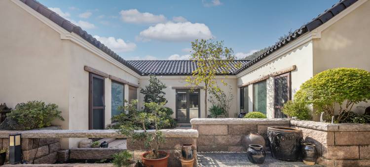 花筑·涵煦园庭院汤泉民宿(崂山区店)图片
