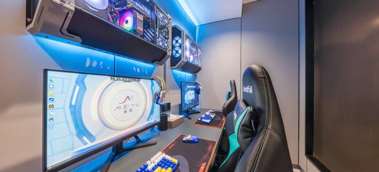 美娱·星峰电竞酒店(武汉欢乐谷园林路地铁站店)图片