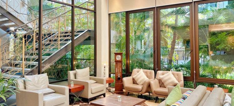 是拉差阳台庭院公寓式酒店及服务式公寓(Balcony Courtyard Sriracha Hotel & Serviced Apartments)图片